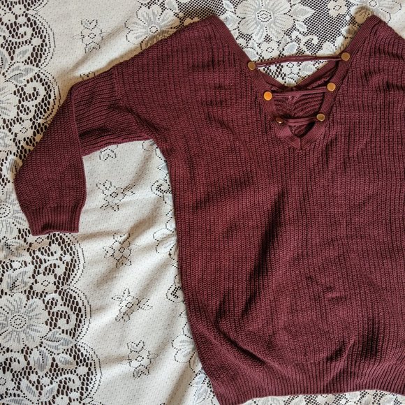 Dynamite Maroon 3/4 Length Sweater w/ Back Detail - Picture 4 of 6
